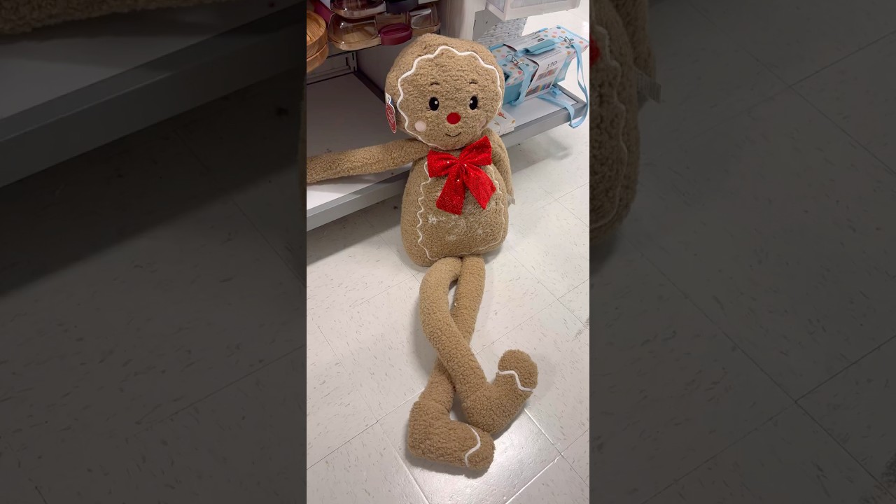 That giant gingerbread man pillow is everything! ​⁠