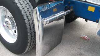 BLUE  PETERBILT 379
