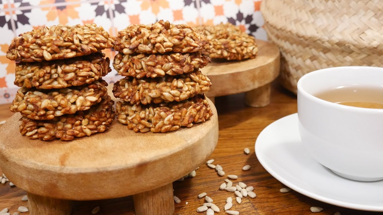 كوكيز او حلوى صحية بدون سكر وبدون دقيق وبدون زبدة وبدون زيت وبدون بيض