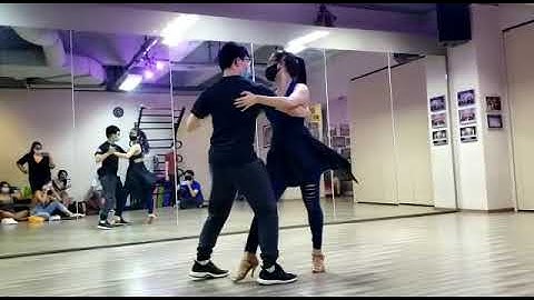 Brazilian Zouk for Beginners - YiJie & Cheryl - Passo Basico, Lateral & Lunge