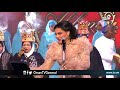 لحظة الترحيب ودخول الفنانة أحلام مسرح المروج ضمن حفلات مهرجان صلالة السياحي 2018م