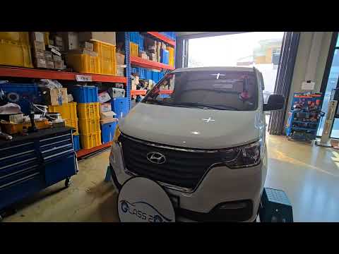 현대 스타렉스 전면유리 크랙 발생 → 정품 윈드실드 교체입니다. 관련 수리과정이나 정보는 아래 링크를 더 참조하시면 됩니다.