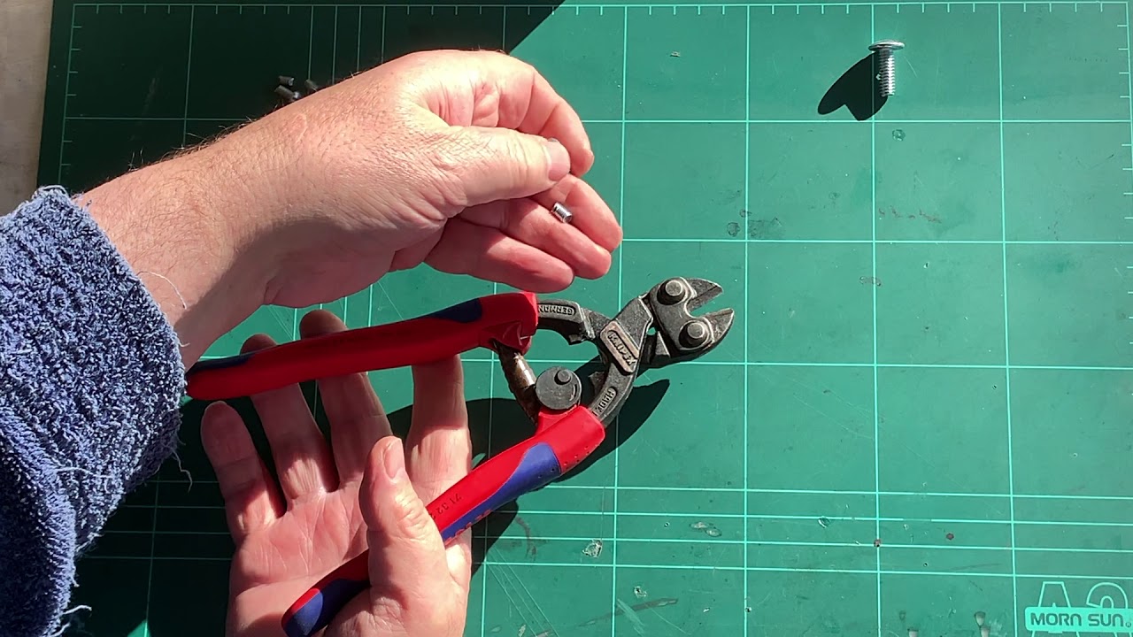 Knipex 200mm Bolt Cutters Overview PS - Cutting Mild Steel