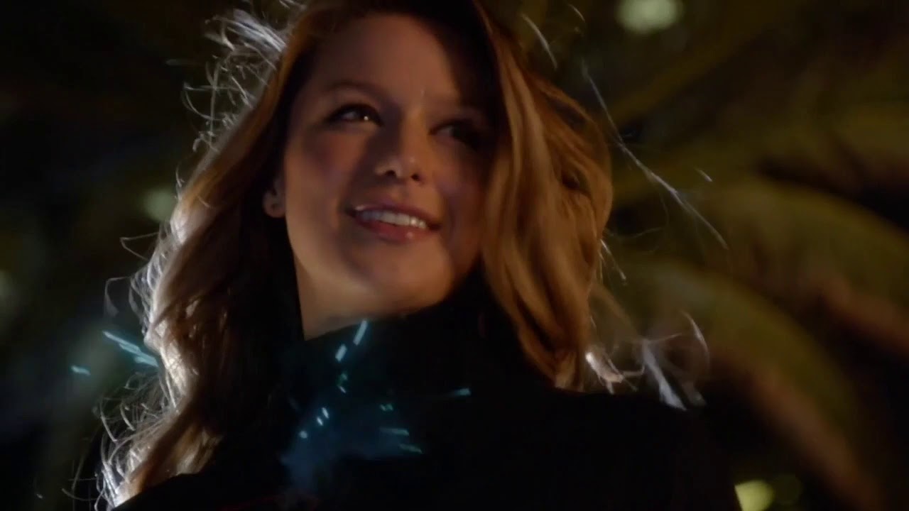 The Flash/Supergirl - Finish Line