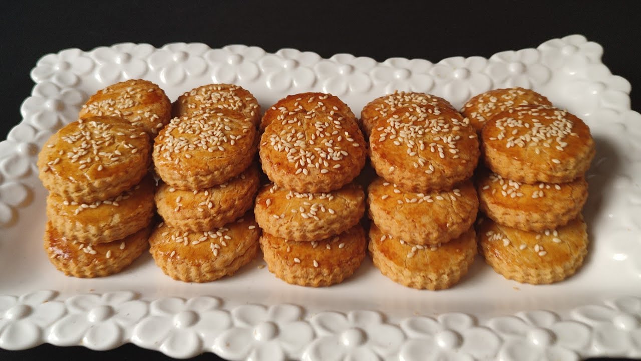 من الحلويات الزمن الجميل هشيشة مقرمشة كتذوب فالفم بيضة واحدة ضيفلها هاد المكون لكيزيدها لذة ياسلام