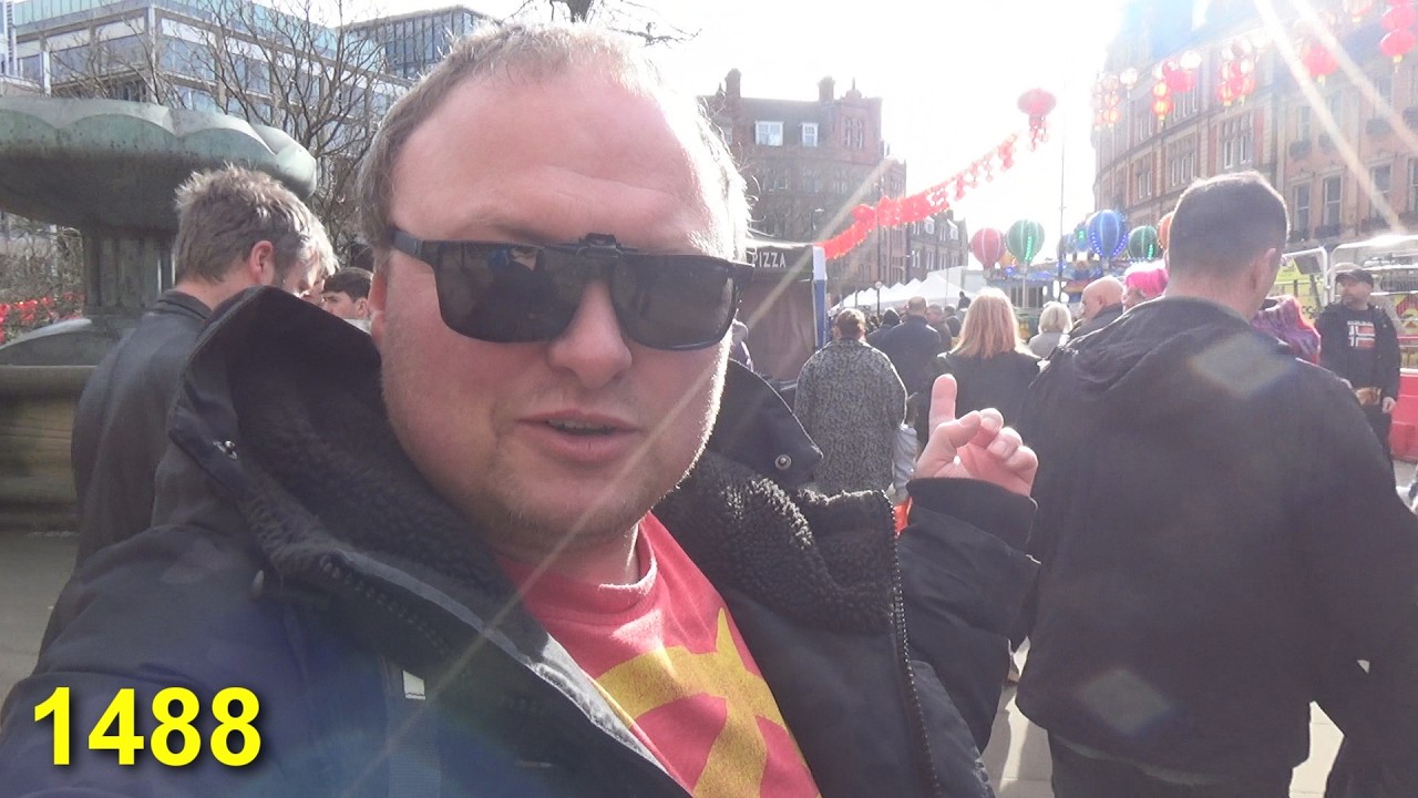 Sheffield is bustling (Vlog 1488)