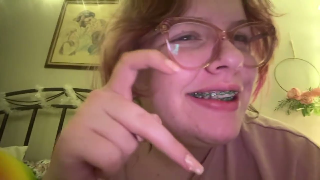 A vlog of the life of Chelsea (sorry about all the different angles) || Vlog #1