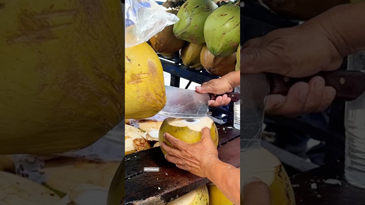 Survival skills: Street Vendors cutting Coconut water!