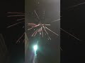 Batería Versus. Pirotecnia Ars. 25 disparos calibre ø20mm. Categoría F2 (+16 años)