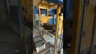 Fully-Automatic Cement Brick Making Machine 2024 | 👌#Machine #Satisfying #Shorts #2024