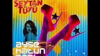 Ayşe Hatun Önal  Şeytan Tüyü Lansman Parti Resimi