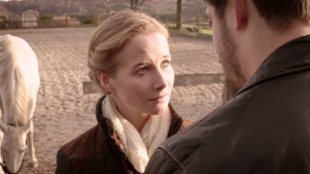 Heimliche Liebe - Szene mit Liane Evers und Daniel Buder