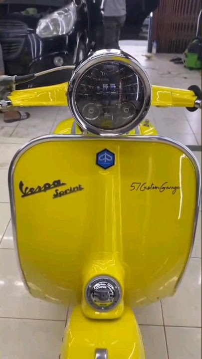 vespa sprint kuning cakep a