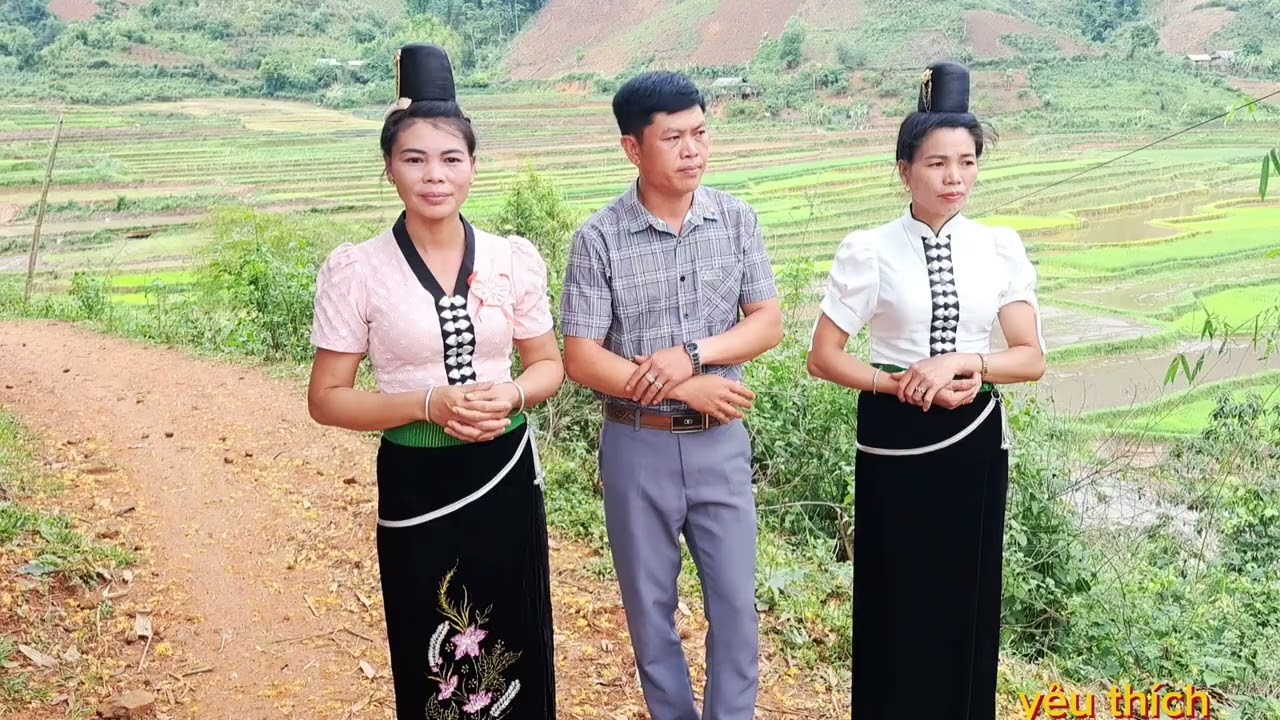 Ai cương mưa bó phùa mia ai khiêm nha hạng cằn tọn😭😭