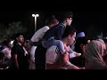 عرضا حيا من الأضواء يروي قصة ترشيد استهلاك الماء والكهرباء