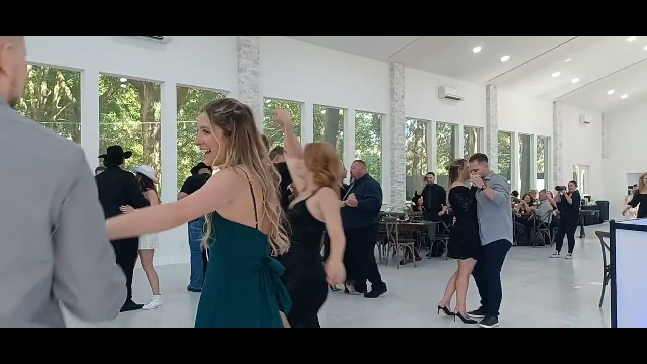 Whitewood Ranch First Dance - YouTube