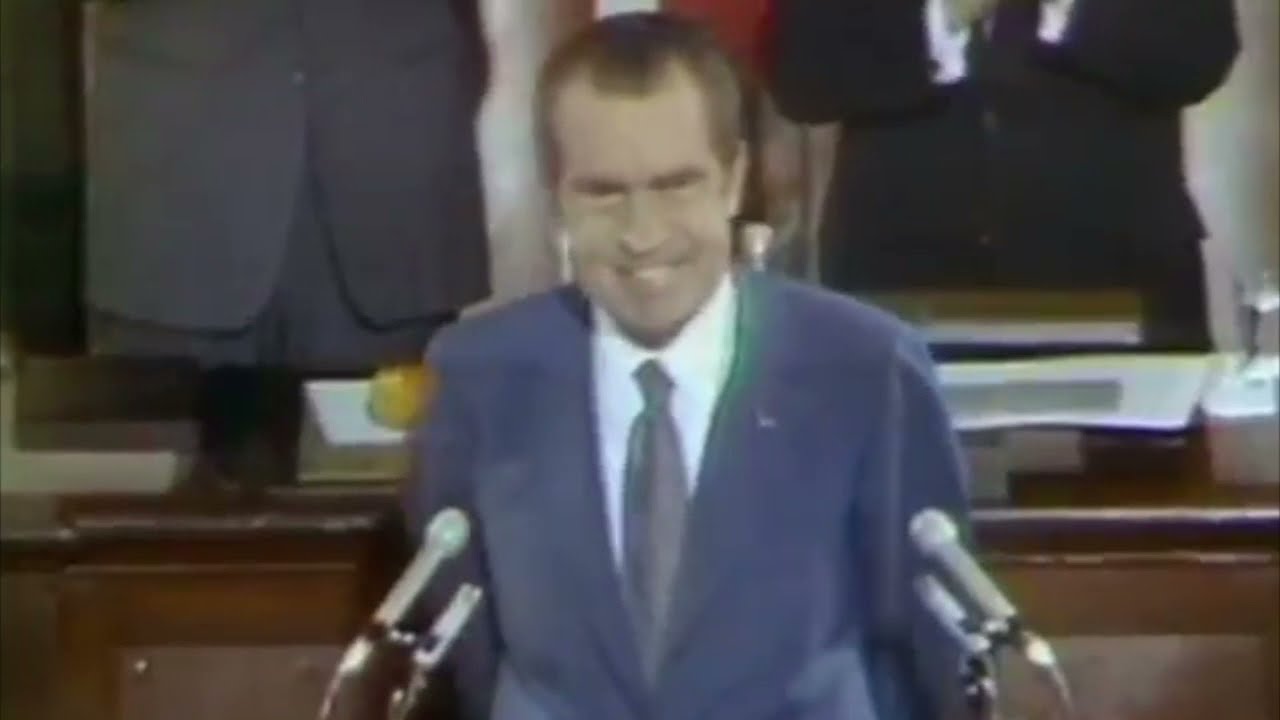 Cold War - Detente - Nixon visits Moscow 1972