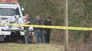 Missing woman's truck found in Willamette River