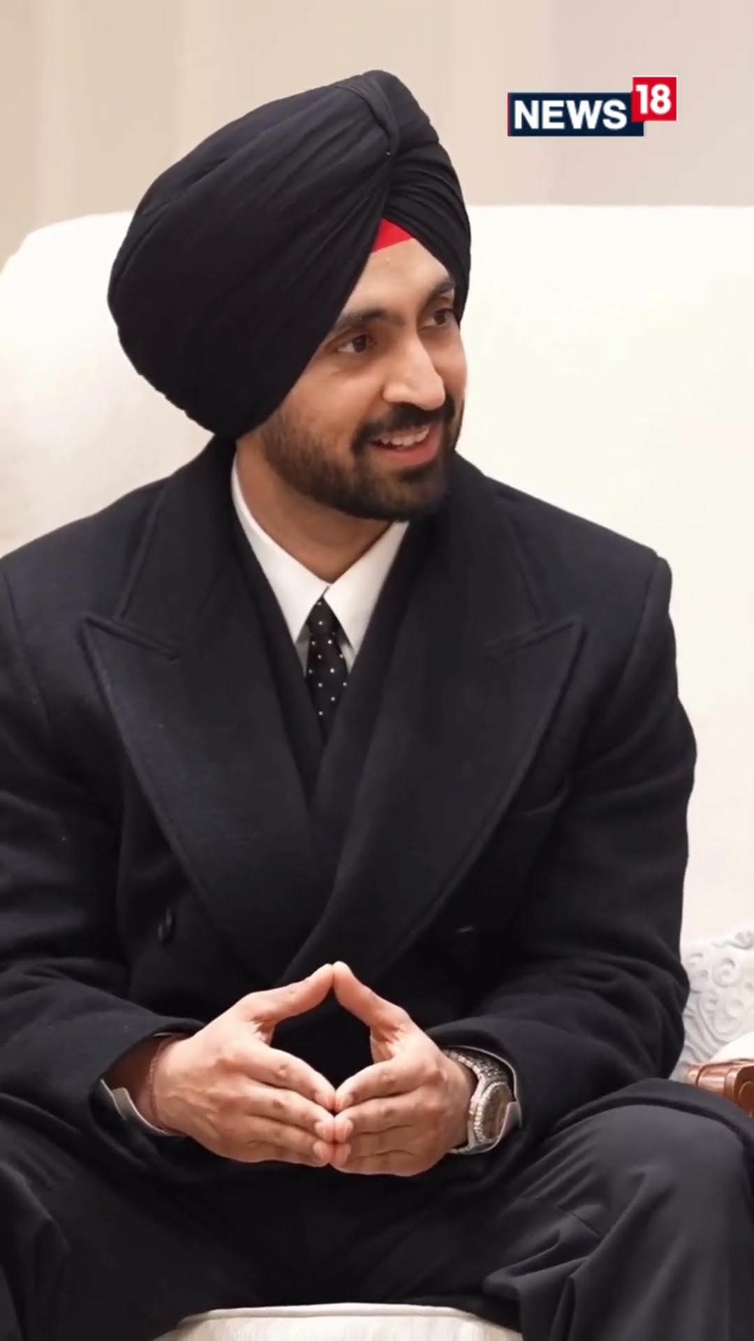 Diljit Dosanjh Met PM Modi On Wednesday \u0026 Gave Him With A Poster Of His Dil-luminati Tour | N18S