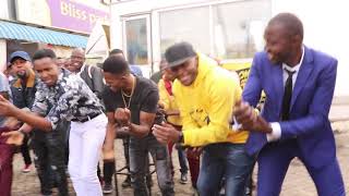 Dancing to Weka by G-Nako ft Fana |