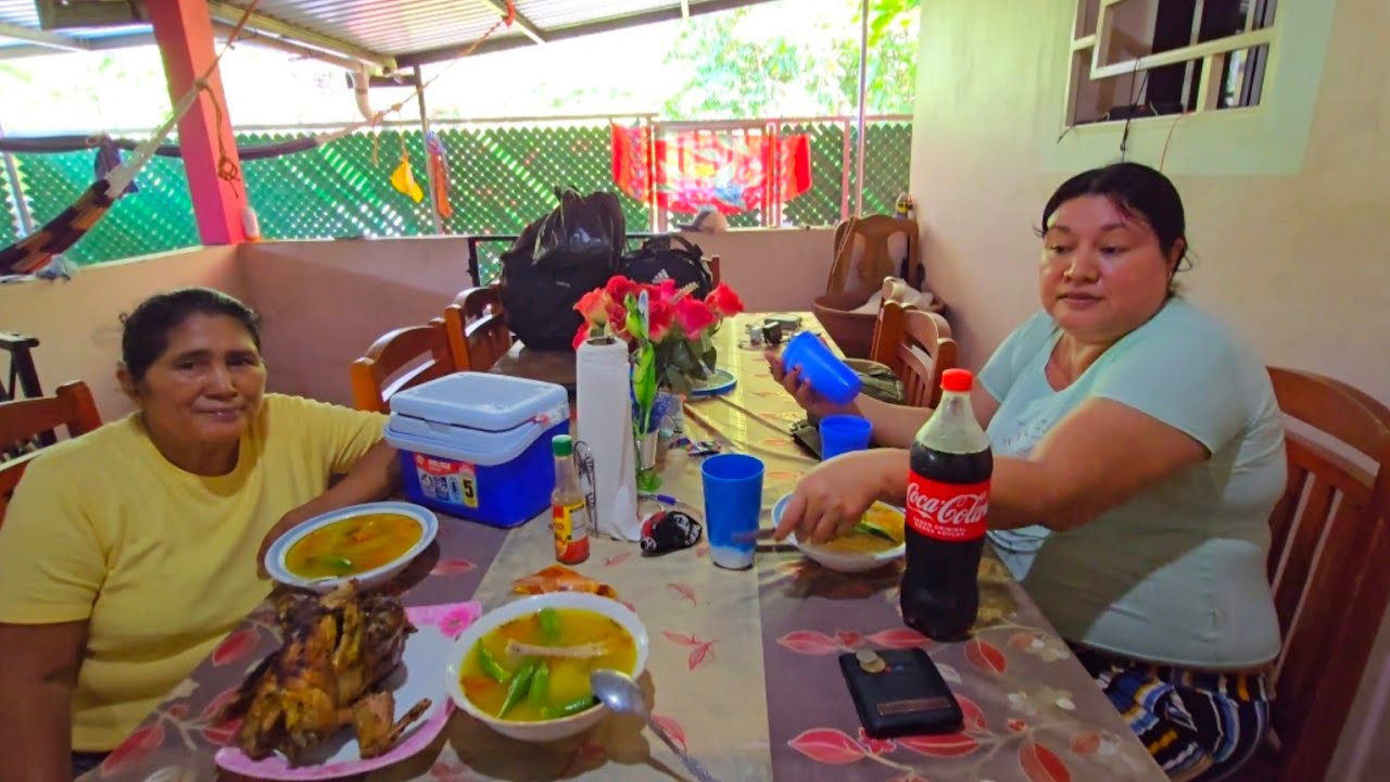 Asi Me Recibió Mi Familia😍 A Disfrutar De Esta Rica Sopa De Gallina🥰