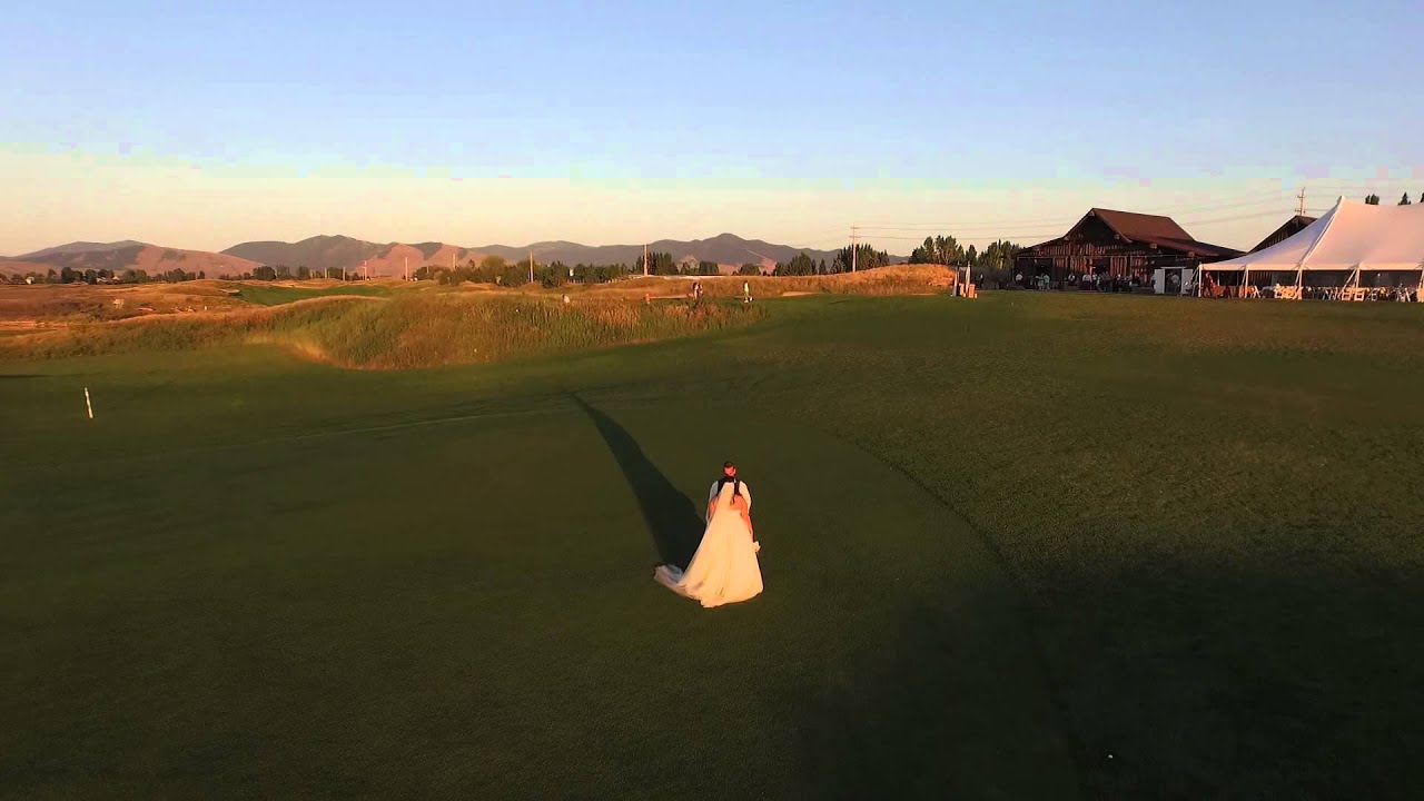 Epic wedding shot with the Ghost V3 Gimbal