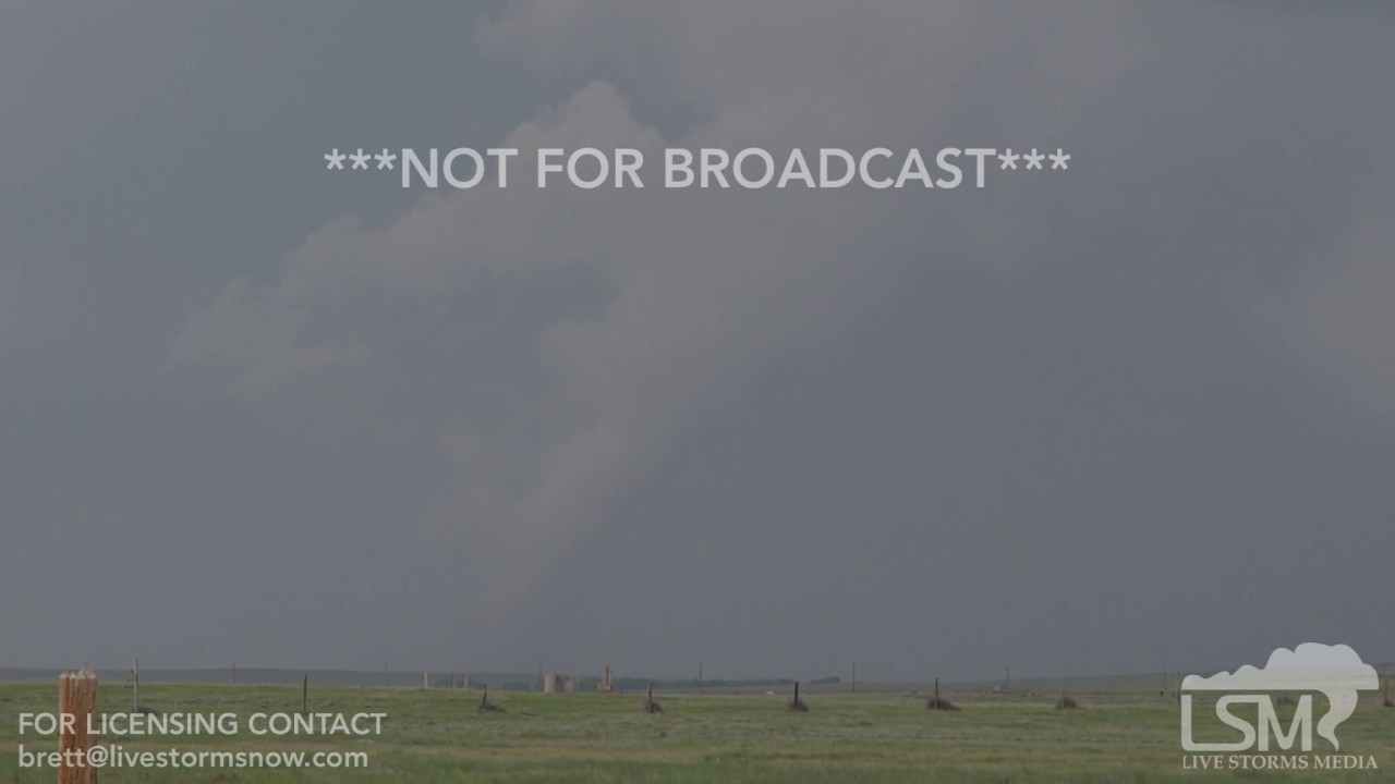 06-12-2017. Hereford Co Timelapse Tornado Rope Out.