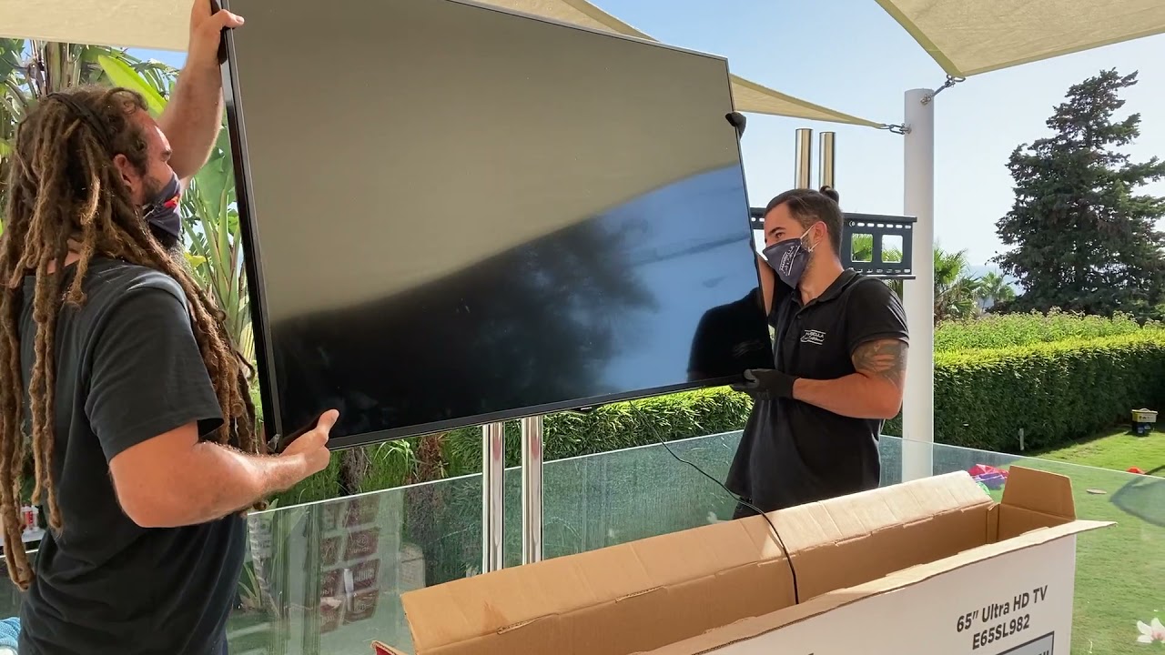 "Videos" Dj Booth | Marbella Events & Entertainment