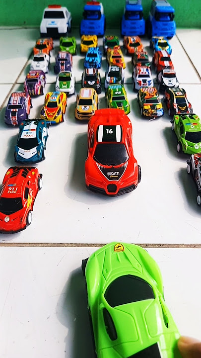 mobil mainan ferrari bucatti haonda bmw#mobil #mobilbasuri #mobilan #cars #car #cartoon #toys #rc