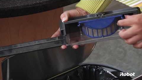 How to Empty the Bin and Clean the Filter | Roomba® 600 series | iRobot®