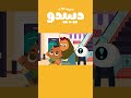 انظروا إلى اليمين ثم إلى اليسار درس ممتع عن الاتجاهات اغاني اطفال يمين يسار تعليم اطفال
