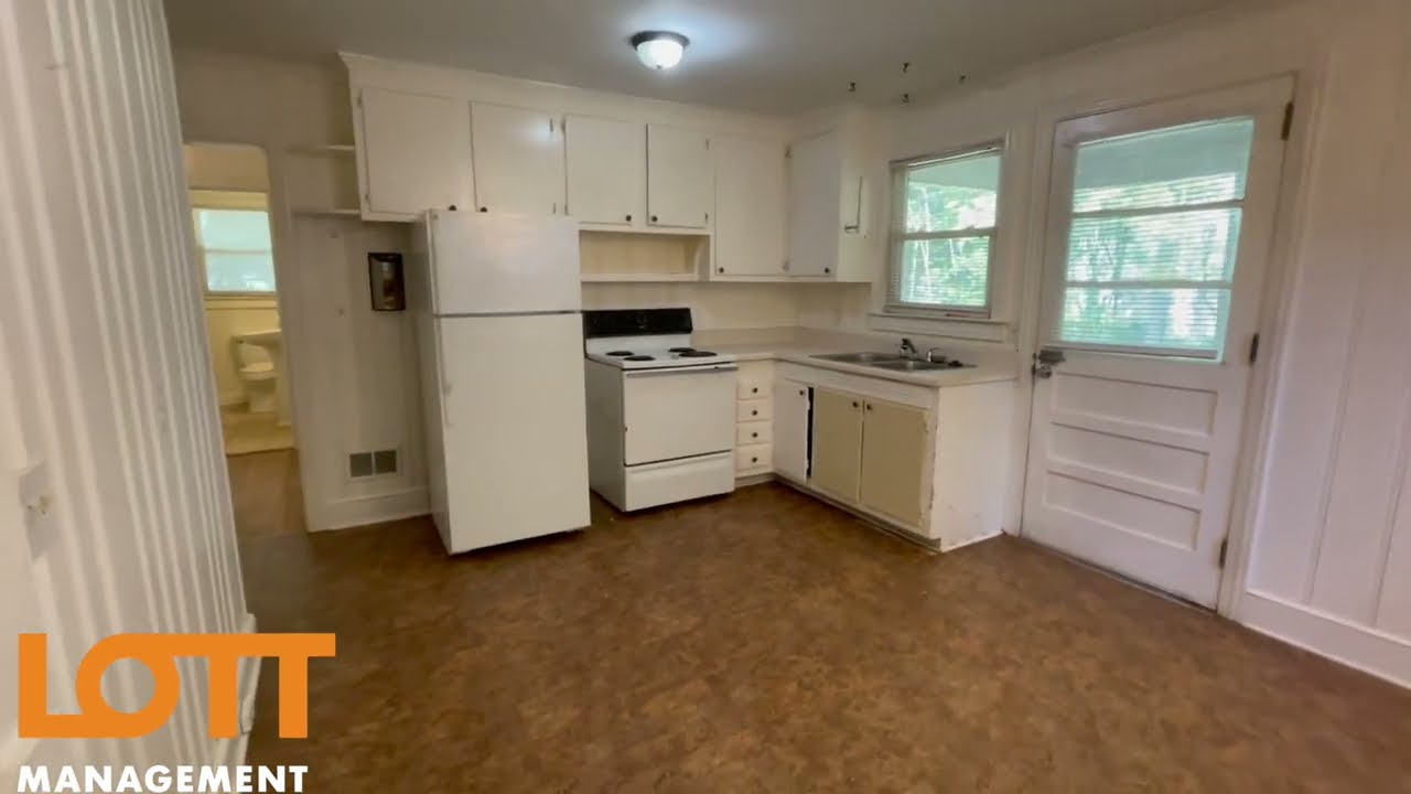 216 Mountain View Circle, Greenville, SC 29609