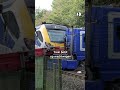 Trein botst op vrachtwagen.