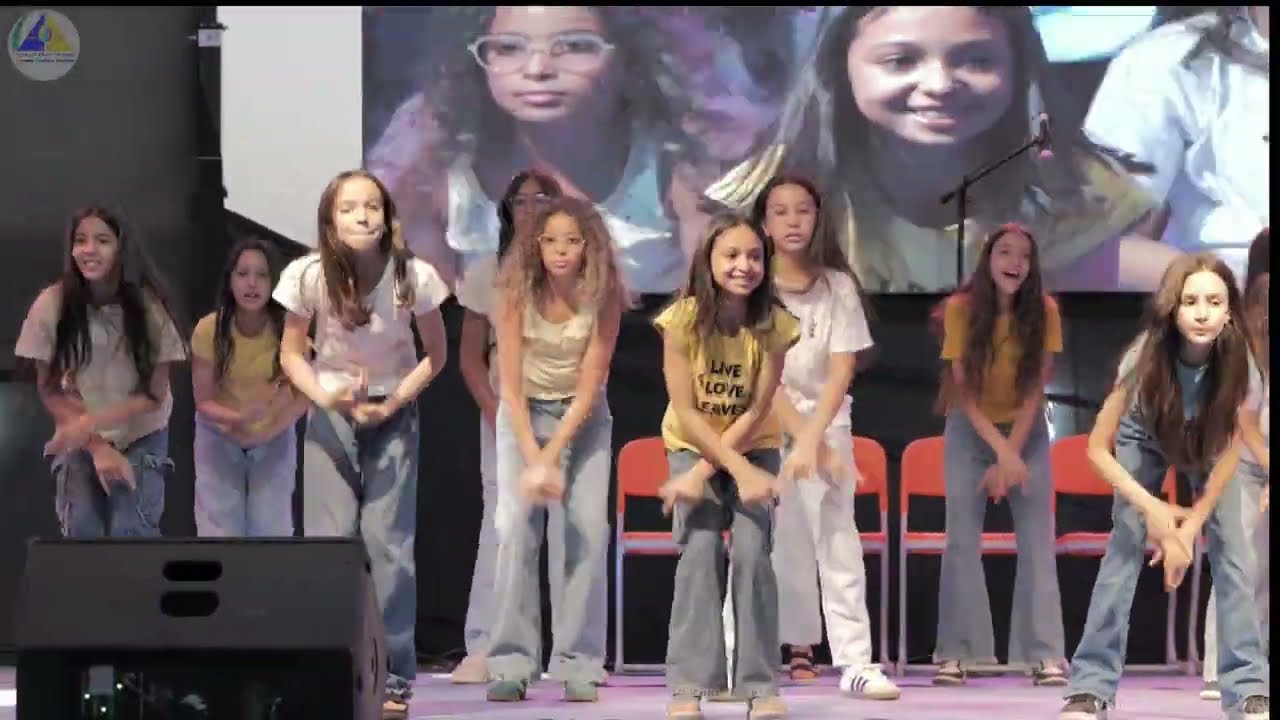 Fête de fin d'année 24/25 | Monsieur Tombola | CM2