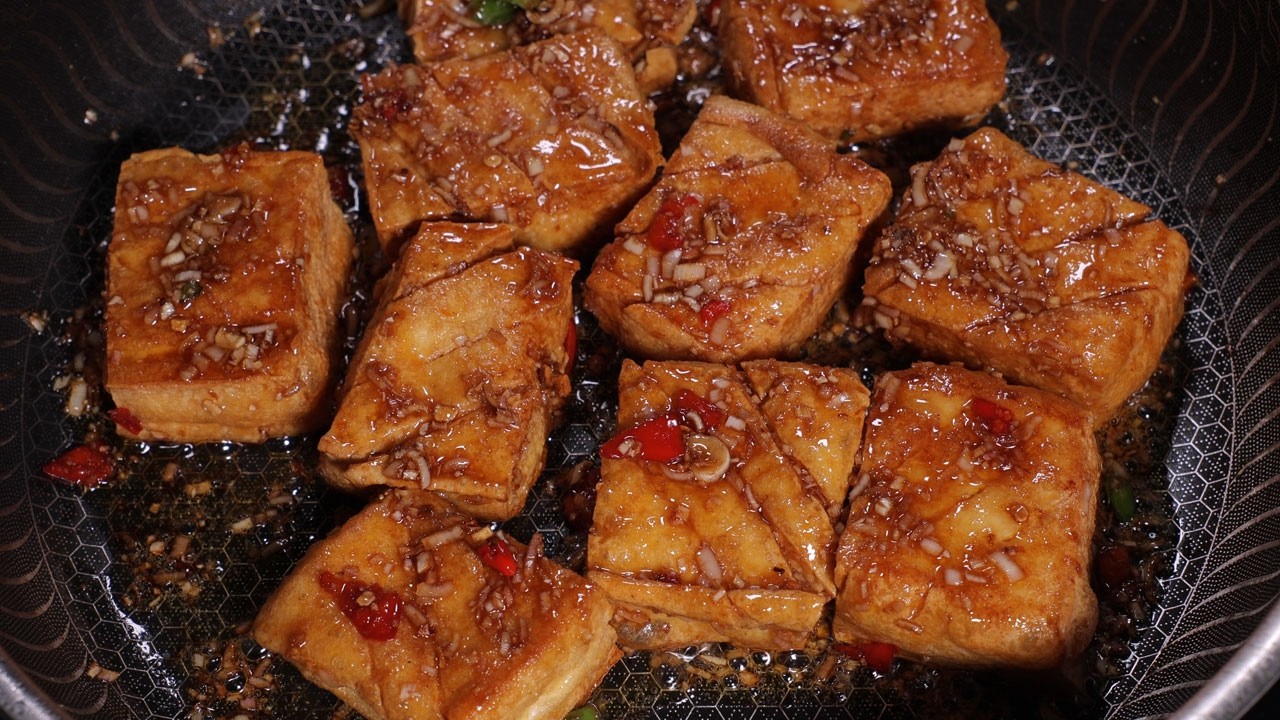 Đậu hũ chiên sả ớt