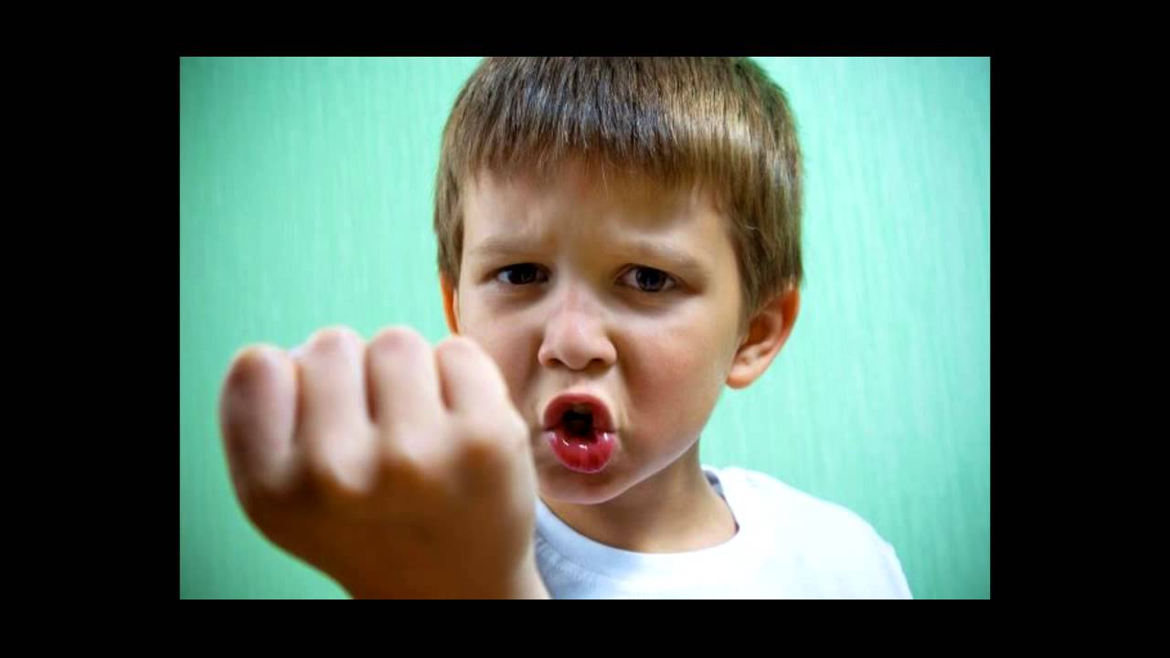 El Malo´´ Enrique Gil Gilbert YouTube El Malo´´ Enrique Gil Gilbert YouTube