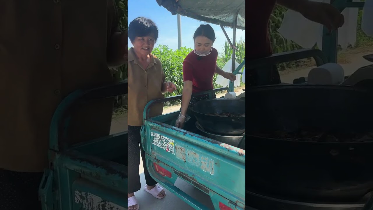 今天又做了50斤鲜鲫鱼拉到村里去卖，炖的骨酥肉烂，不用吐刺，老人小孩吃着都放心#记录乡村生活 #三农 #地方特色美食