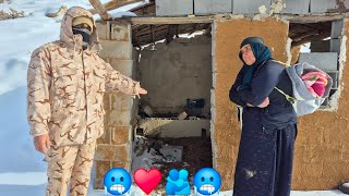 Download Lagu Dangerous or life-saving gift? The forester's mysterious cabin in the snow ❄️ MP3