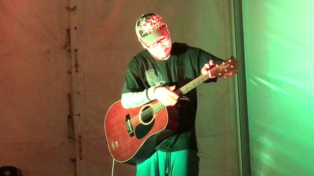 Sparky Quano @ Words & Wine. The Wynwood Yard.