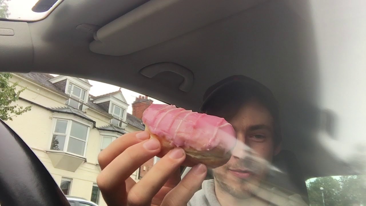 Pudding Review Pink Jammie From Greggs 2018 YouTube