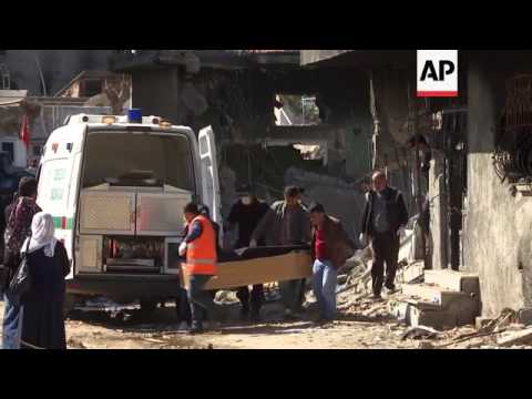 Residents return to flashpoint town of Cizre