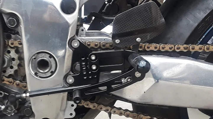 ZX7R Rescue Episode 21 Danmoto Rearsets Part 2