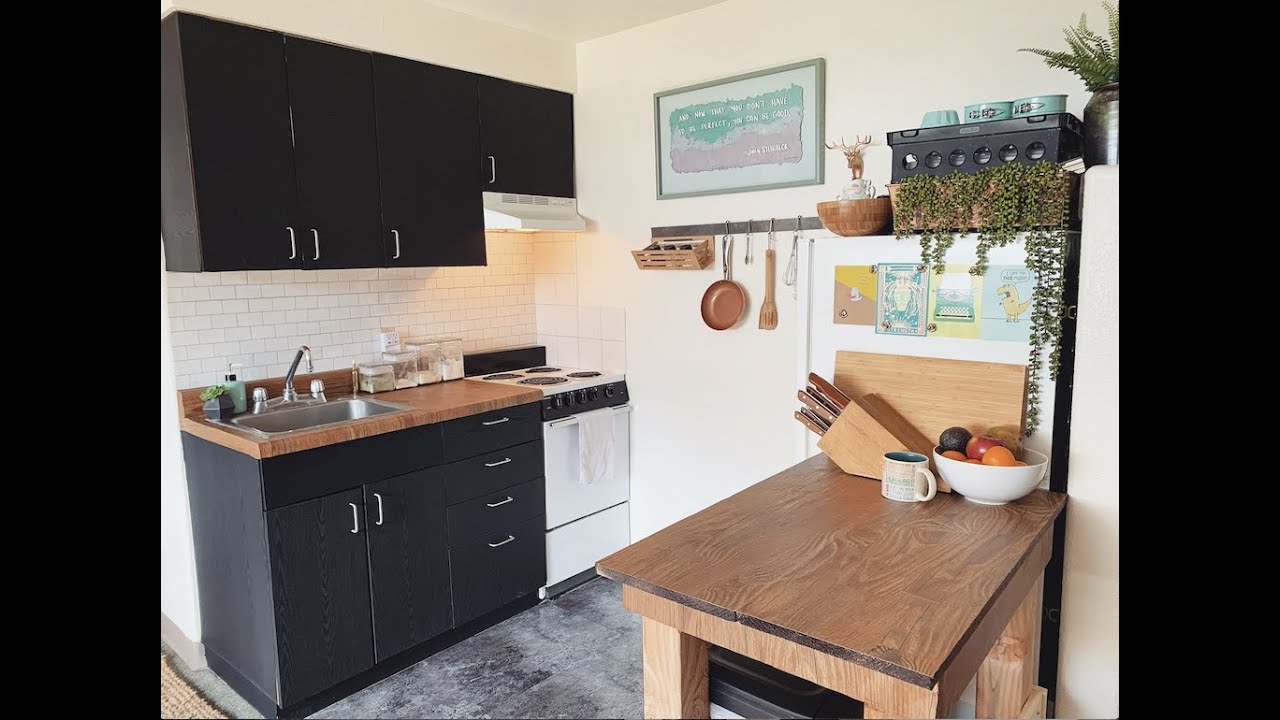 Dorm kitchen makeover for less than $200 (contact paper and press on ...