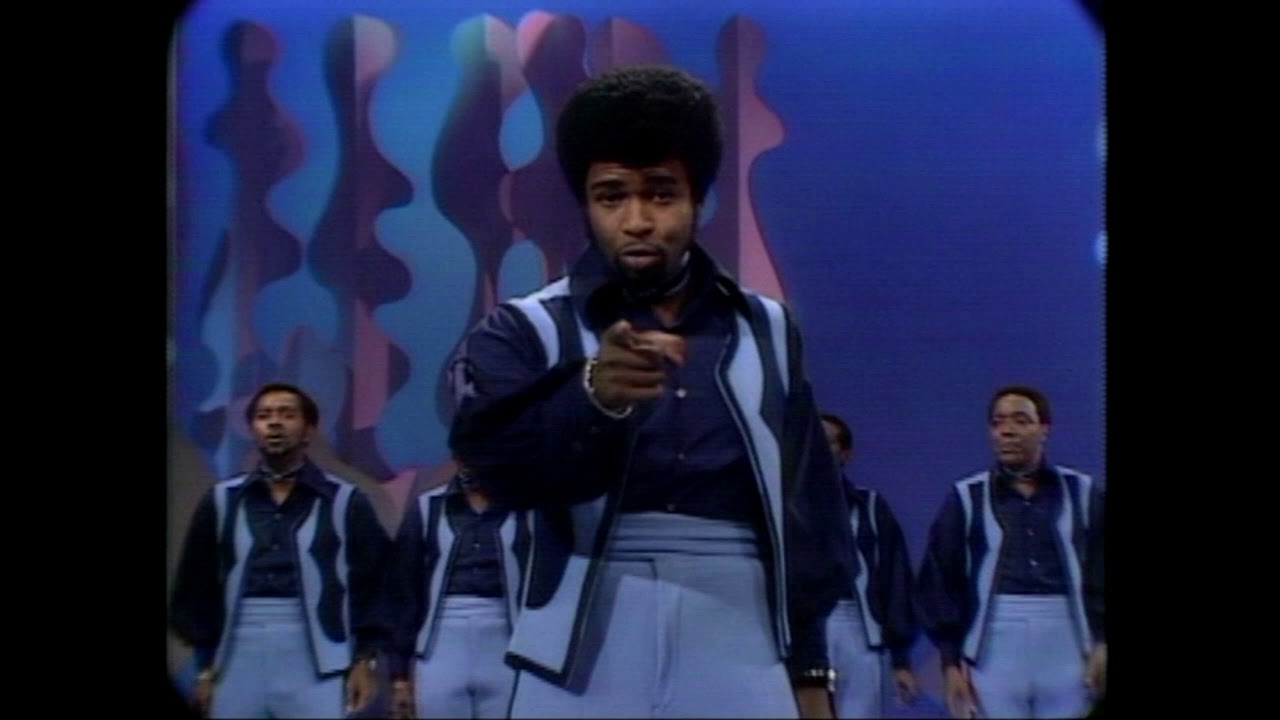 The Temptations - Ain't No Mountain High Enough - YouTube