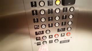 Unknown Traction Elevators at Writers Square Office Tower, Denver, CO