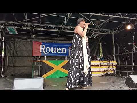 L'ARTISTE SYLVIANE BLEC "FO PA OU PÉ ENMÉ"