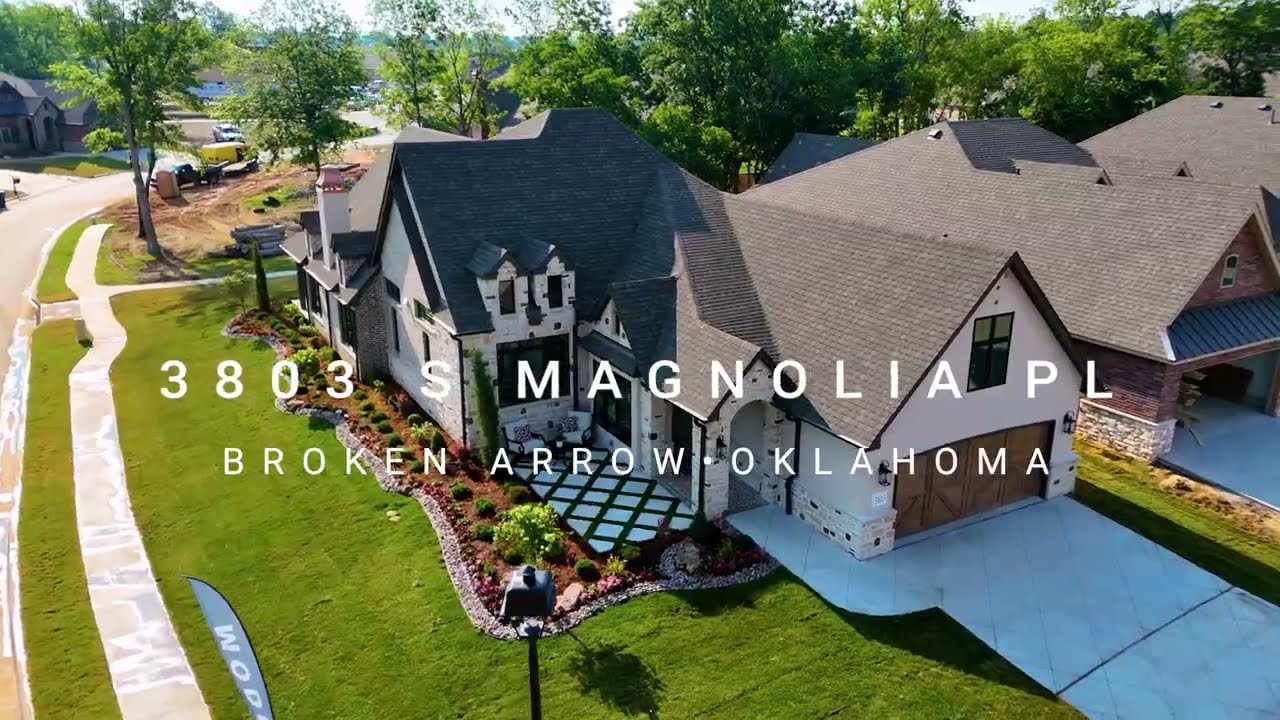 Hoffman Homes -- S Magnolia Place - The Lakes at Rabbit Run - Tulsa Parade of Homes 2024