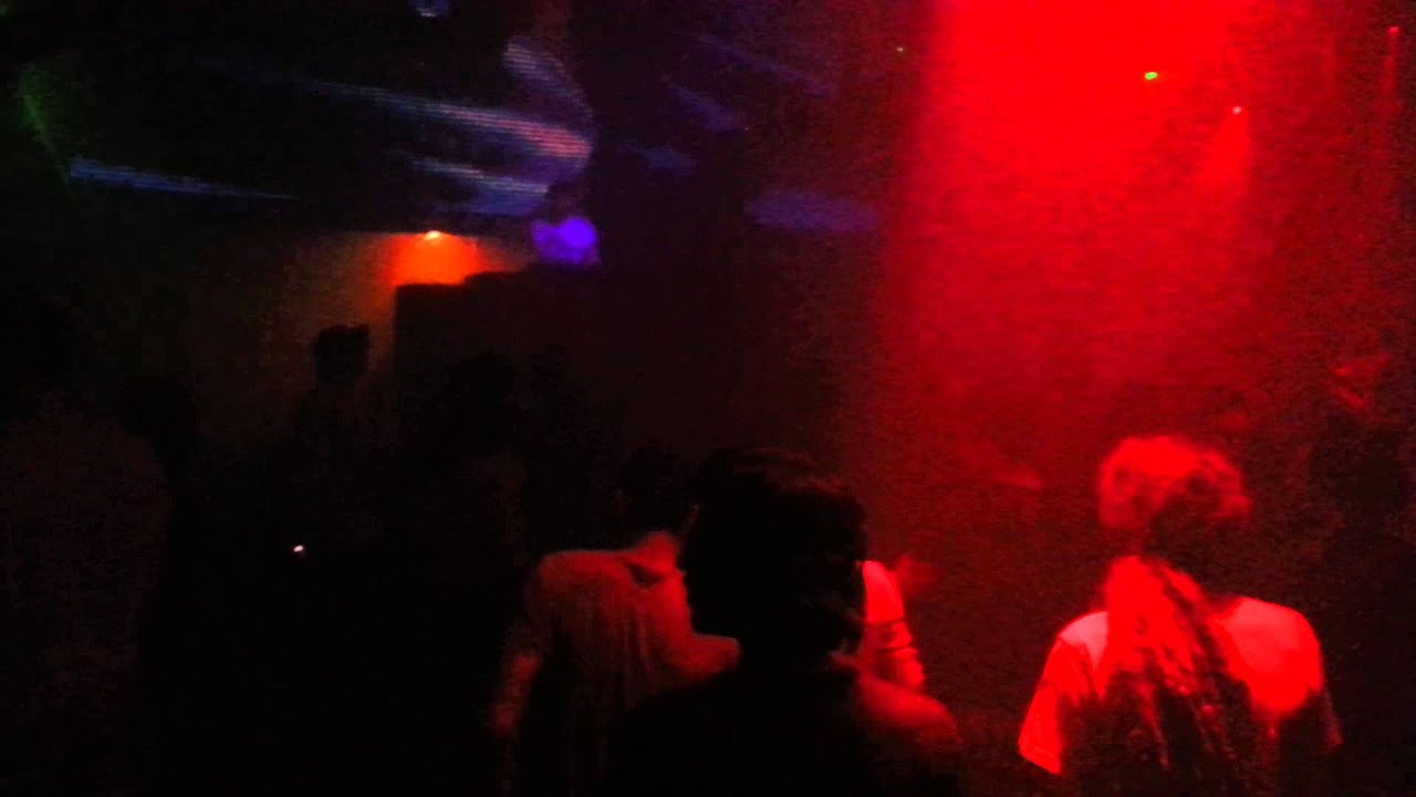 Neonlight @ Comfort 13 in TA, Microchip production (2/4)