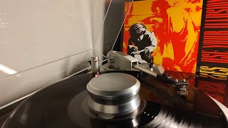 Download Lagu Guns N' Roses - Live And Let Die (2016 reissue) MP3