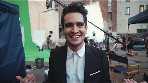 Panic! At The Disco - High Hopes (Behind The Scenes)